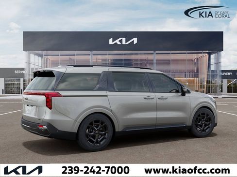 New 2026 Kia Carnival SX w/ SX Dark Edition Package image 6