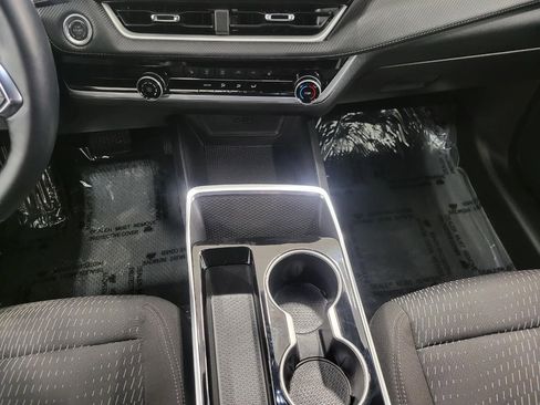 Used 2025 Chevrolet Equinox LT image 17