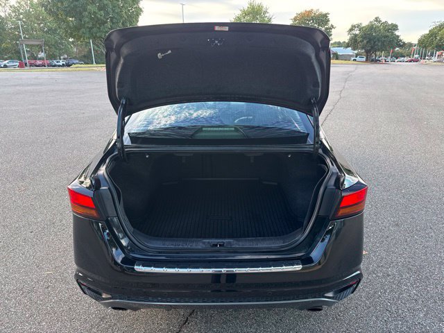Used 2022 Nissan Altima 2.5 SR w/ Midnight Edition Package FWD image 21