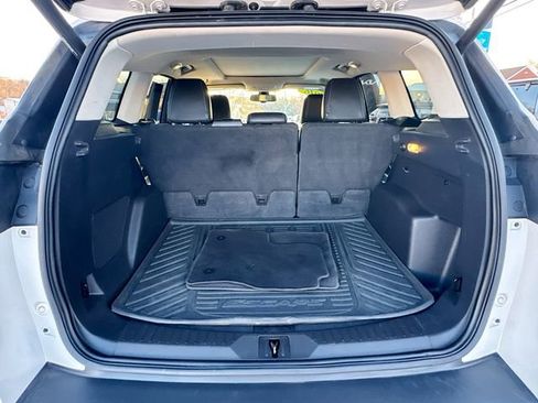 Used 2016 Ford Escape Titanium image 28