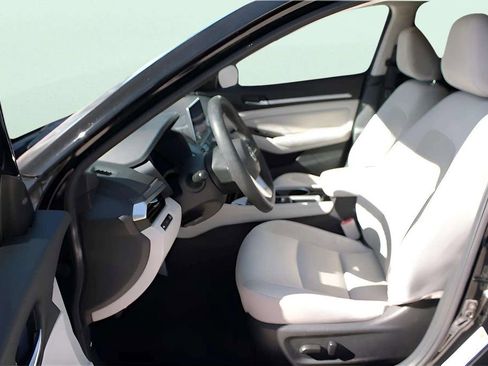 Used 2023 Nissan Altima 2.5 SV image 20