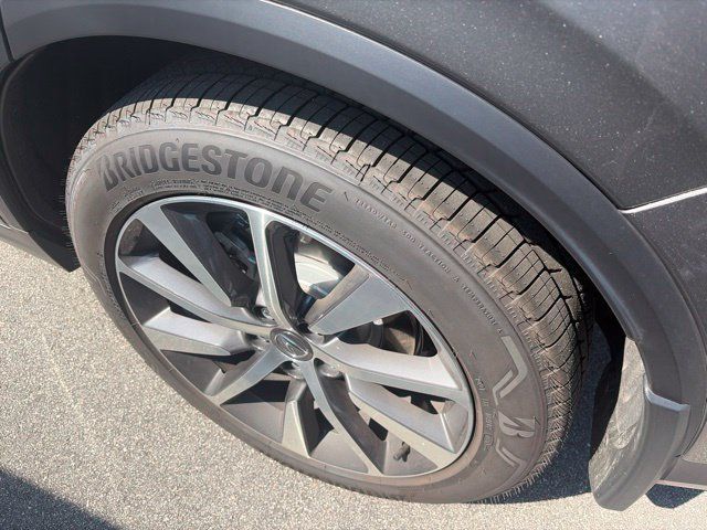 Certified 2026 Acura MDX w/ Technology Package AWD/4WD image 10