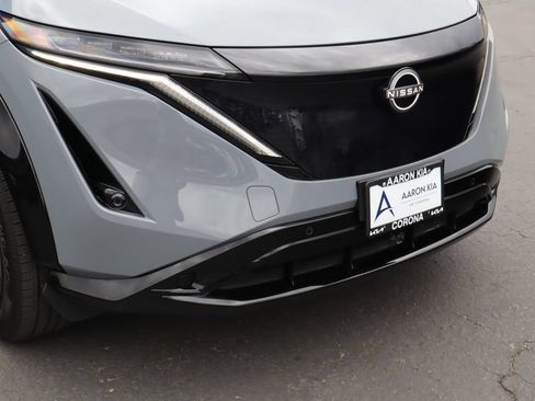 Used 2024 Nissan Ariya FWD image 9