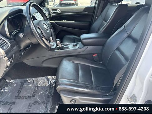 Used 2019 Jeep Grand Cherokee Limited AWD/4WD image 17