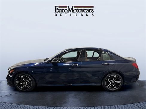 Used 2021 Mercedes-Benz C 300 4MATIC Sedan image 2