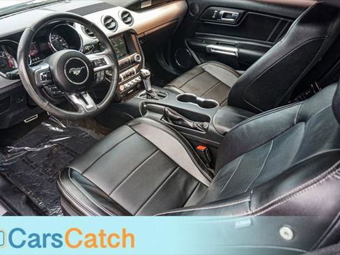 Used 2017 Ford Mustang GT Premium image 17