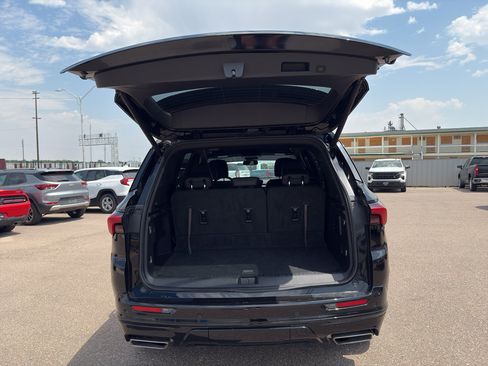 Used 2025 Buick Enclave Sport Touring FWD image 16