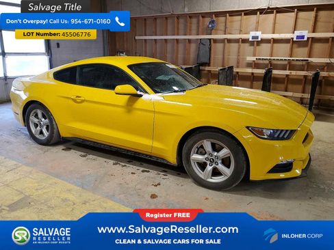 Used 2015 Ford Mustang Coupe image 5