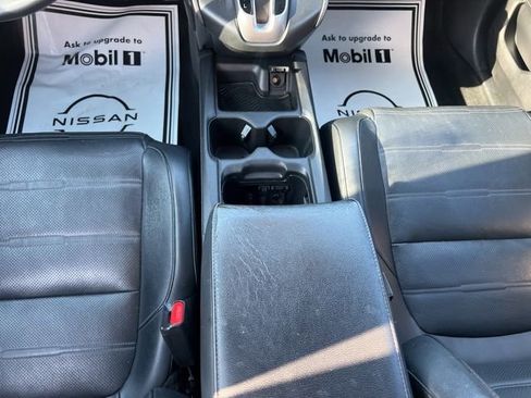 Used 2017 Honda CR-V EX-L image 18