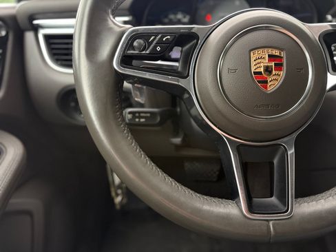 Used 2015 Porsche Macan S AWD/4WD image 26
