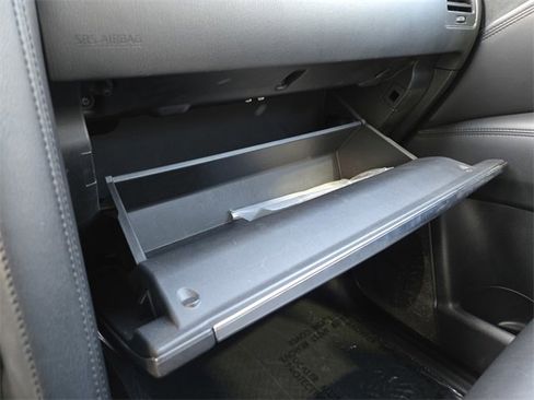 Used 2023 Nissan Armada SV image 21