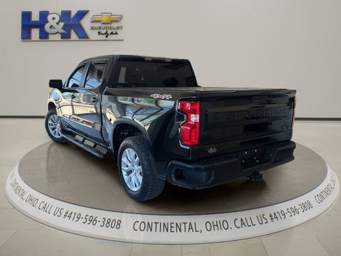 Used 2020 Chevrolet Silverado 1500 Custom w/ Custom 2.7L Value Package AWD/4WD image 4