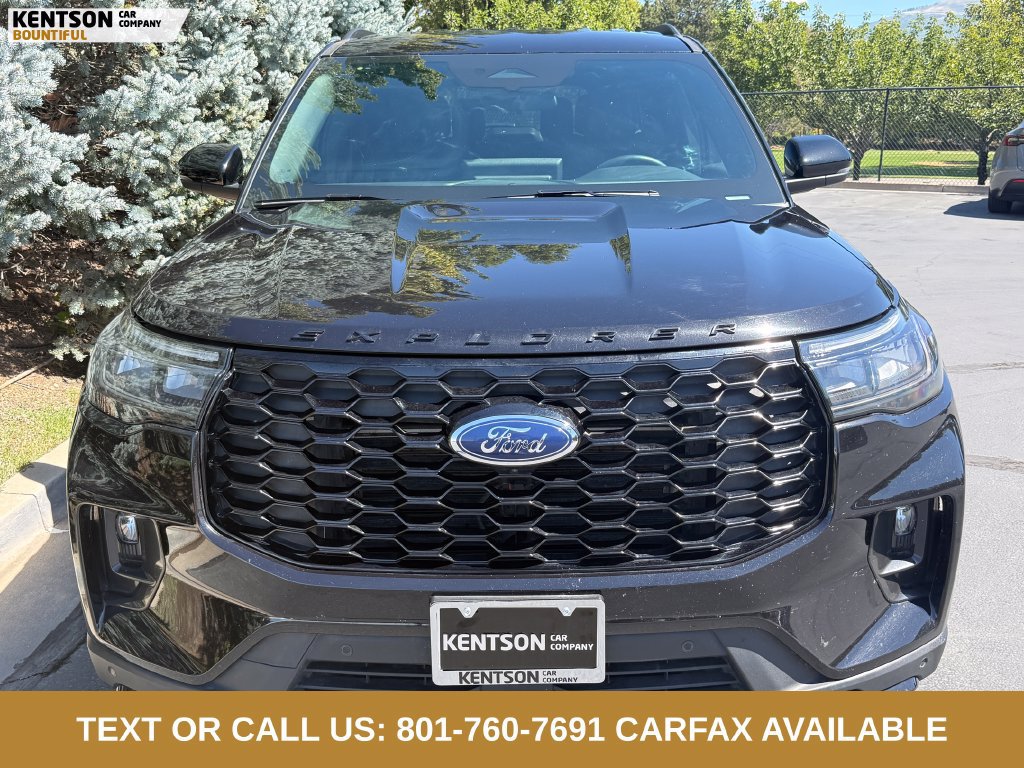 Used 2026 Ford Explorer ST-Line AWD/4WD image 2