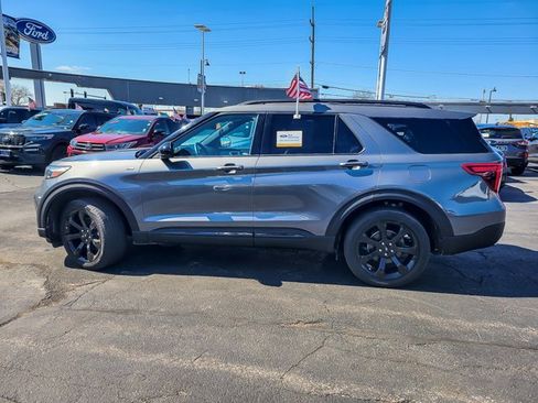 Certified 2023 Ford Explorer ST-Line w/ Class IV Trailer Tow Package image 5