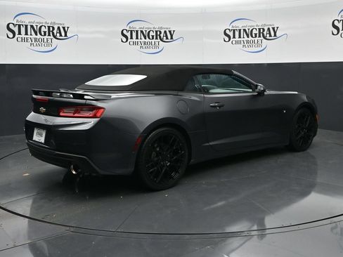 Used 2017 Chevrolet Camaro LT RWD image 7