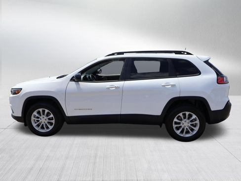 Used 2022 Jeep Cherokee Latitude Lux w/ Sun & Sound Group AWD/4WD image 4