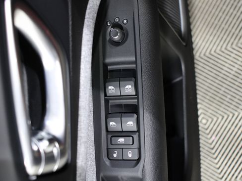 New 2025 Jeep Compass Latitude w/ Convenience Group image 7