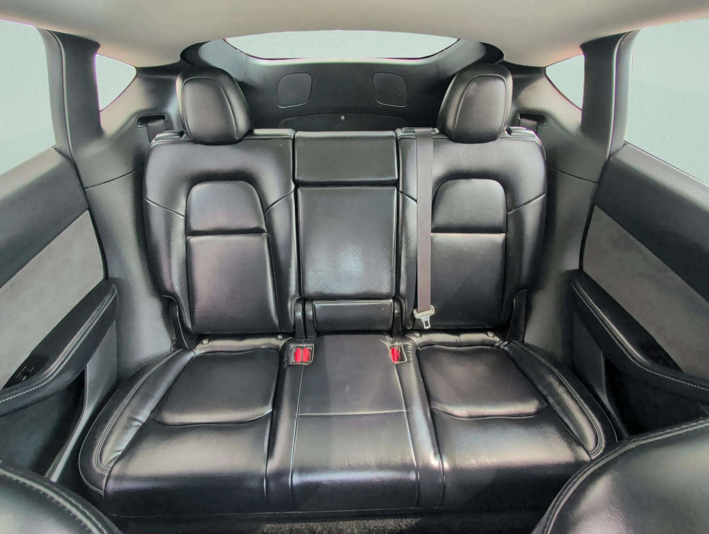 Used 2020 Tesla Model Y Long Range AWD/4WD image 30