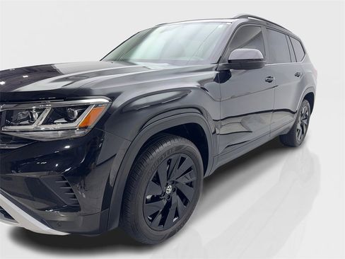 Used 2022 Volkswagen Atlas SE image 11