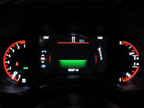 Used 2024 Dodge Durango GT AWD/4WD image 29