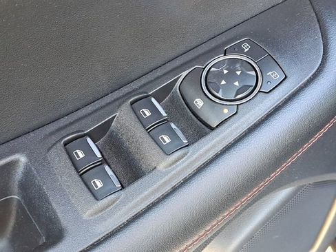 Used 2022 Ford Edge ST-Line w/ Class II Trailer Tow Package image 22