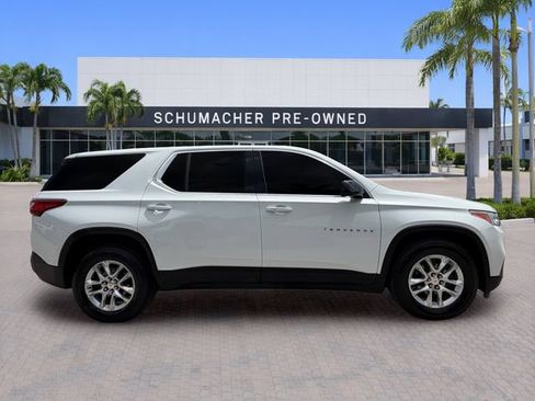 Used 2019 Chevrolet Traverse LS FWD image 8