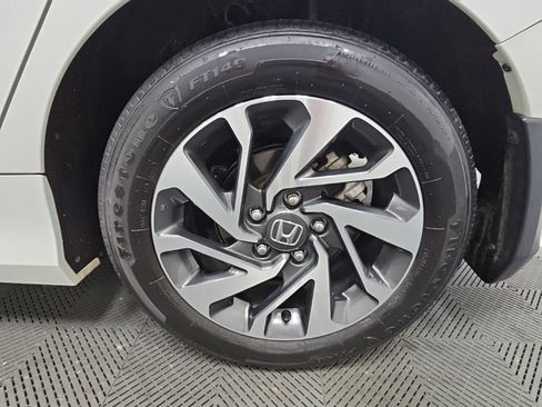 Used 2017 Honda Civic EX image 36