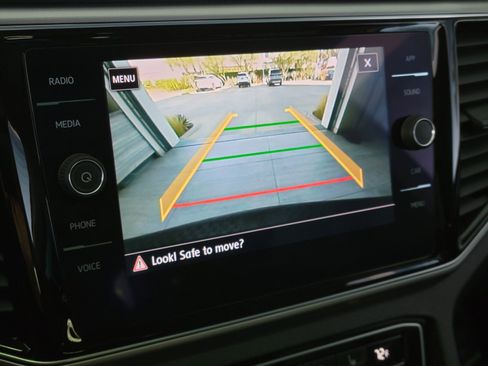 Used 2018 Volkswagen Atlas SEL image 22