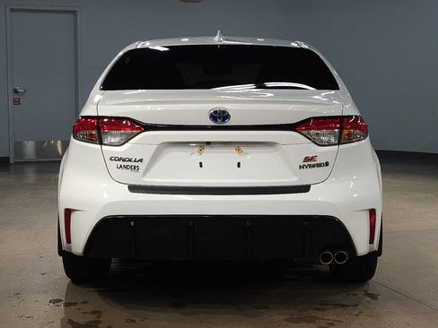 Used 2024 Toyota Corolla SE image 6