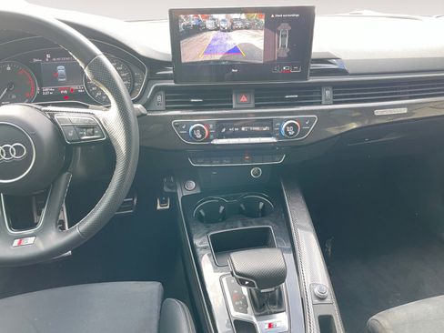 Used 2022 Audi S4 Premium image 16