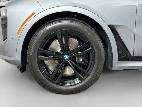 Used 2024 BMW X7 xDrive40i w/ M Sport Package image 33