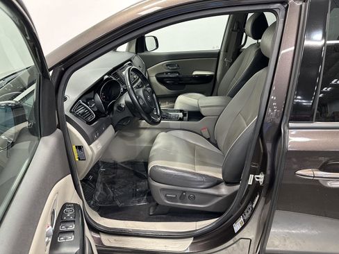 Used 2015 Kia Sedona EX w/ EX Premium Package image 10