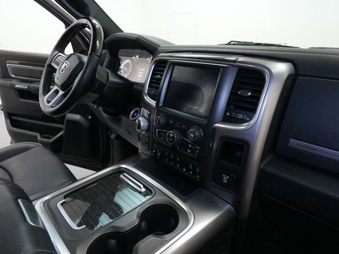 Used 2018 RAM 1500 Limited image 34