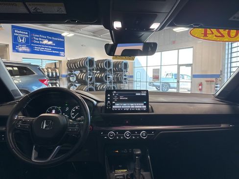 Used 2024 Honda CR-V Sport-L image 9