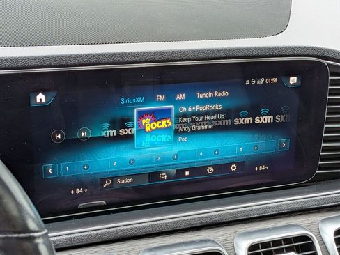 Used 2020 Mercedes-Benz GLE 350 4MATIC image 19