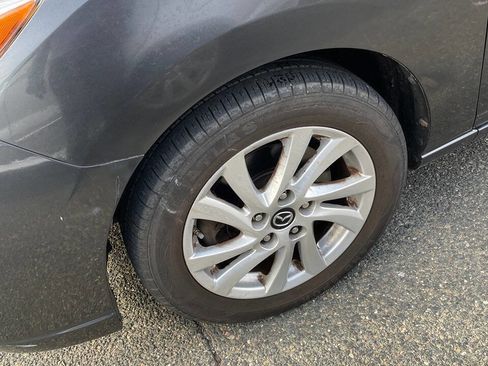 Used 2015 MAZDA MAZDA5 Sport image 8