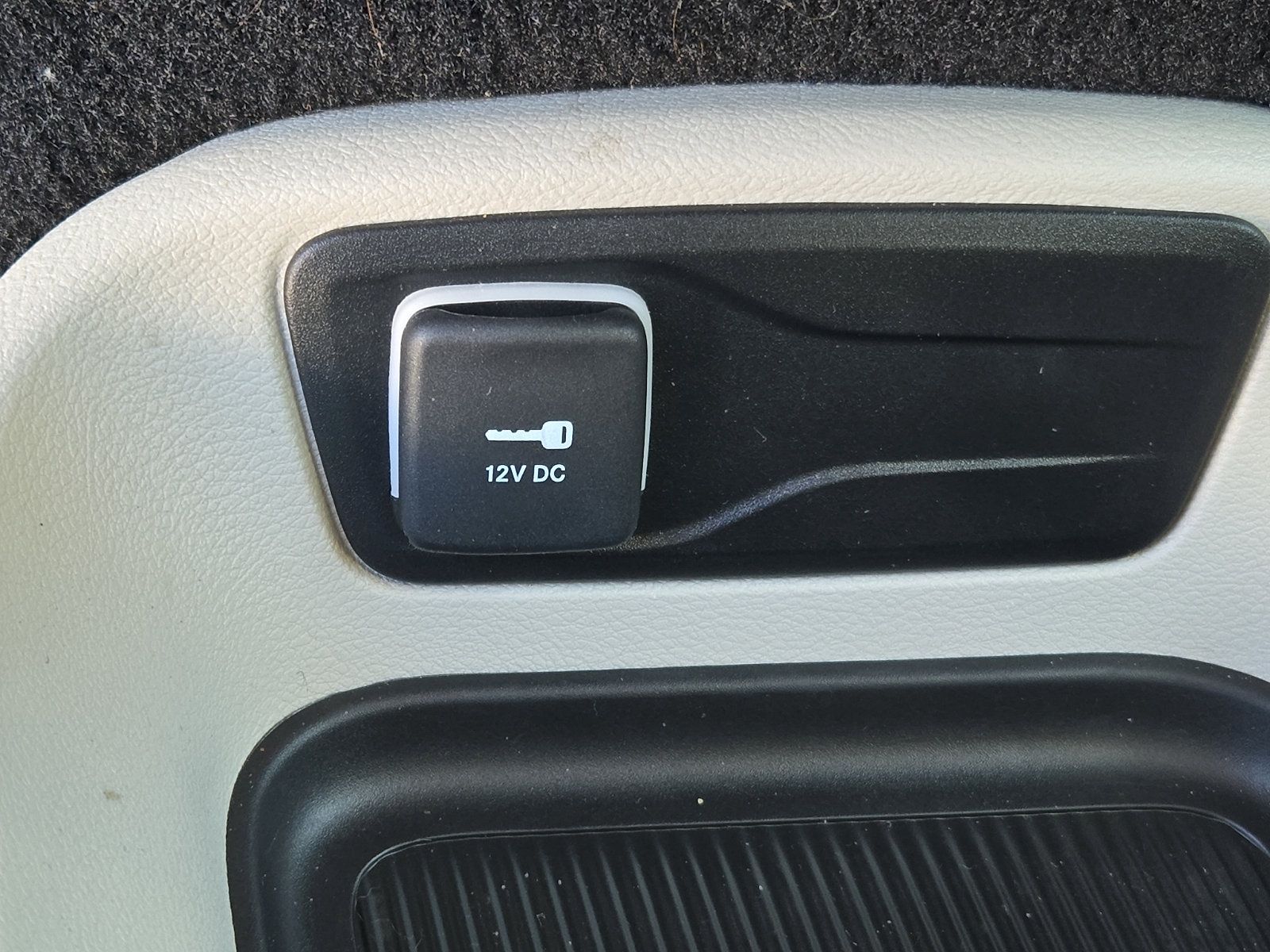 Used 2023 Chrysler Pacifica Touring-L AWD/4WD image 26