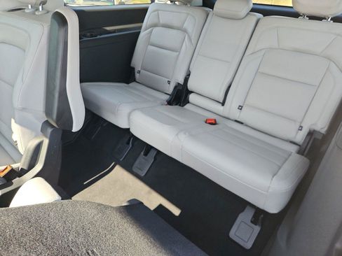 Used 2025 Lincoln Navigator L Reserve AWD/4WD image 14