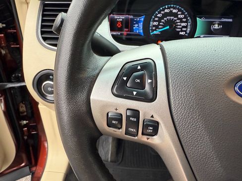 Used 2015 Ford Taurus SEL w/ Equipment Group 201A image 29