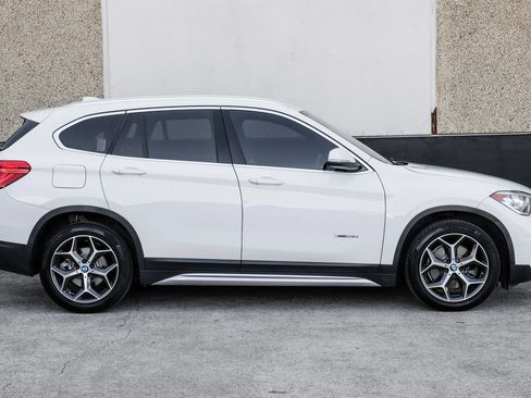 Used 2018 BMW X1 xDrive28i AWD/4WD image 8