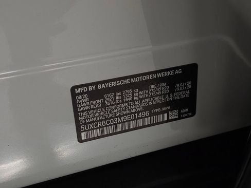 Used 2021 BMW X5 xDrive40i w/ Premium Package AWD/4WD image 39