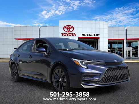Used 2025 Toyota Corolla SE FWD image 7