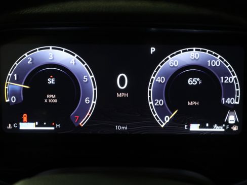 New 2025 Jeep Grand Cherokee L Altitude image 16