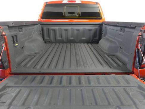 Used 2024 Ford Ranger Lariat w/ FX4 Off-Road Package AWD/4WD image 9