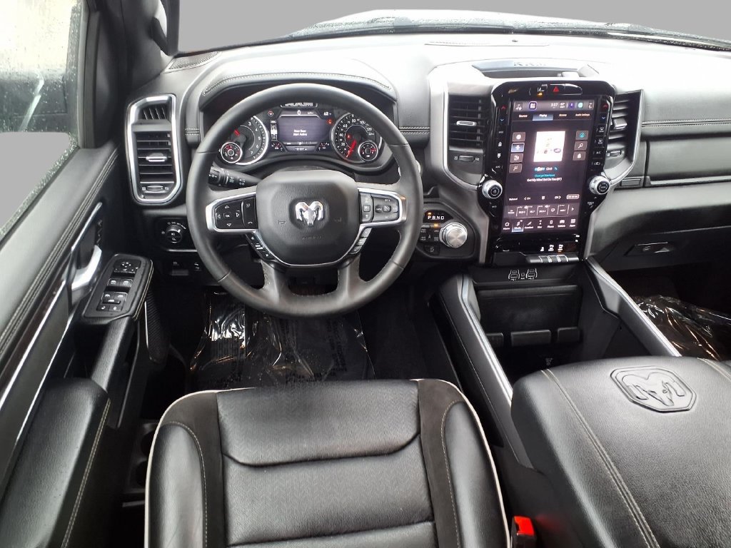 Used 2026 RAM 1500 Laramie AWD/4WD image 4