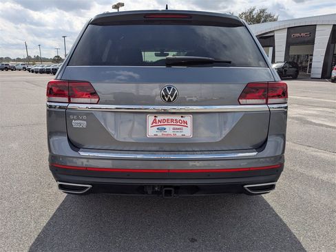 Used 2023 Volkswagen Atlas SE w/ Panoramic Sunroof Package image 5