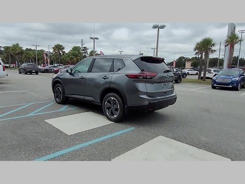 New 2026 Nissan Rogue SV image 27