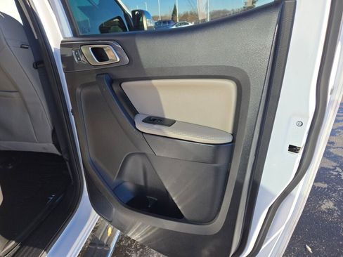 Used 2020 Ford Ranger Lariat w/ Equipment Group 501A Mid image 8