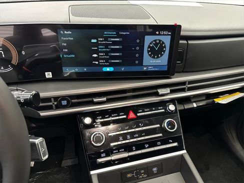 New 2026 Hyundai Santa Fe SE image 28