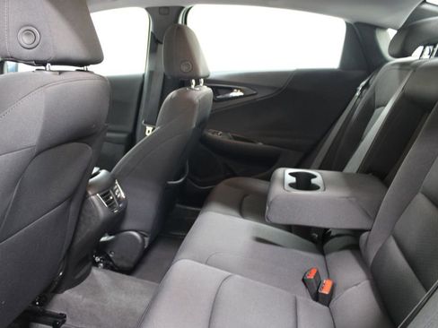 Used 2024 Chevrolet Malibu LT image 17